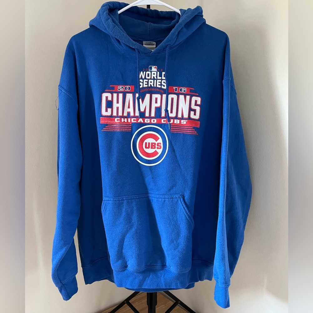 2016 World Series Champion Chicago Cubs Hoodie Youth Large